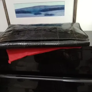 Cartera de mano piel auténtica negra