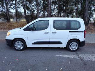 Opel Combo Life 2021 1.5 100 CV 6 VEL DOBLE PUERTA