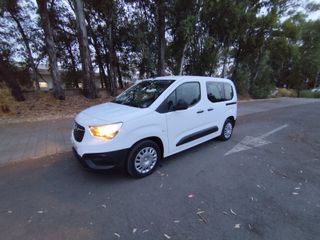 Opel Combo Life 2021 1.5 100 CV 6 VEL DOBLE PUERTA