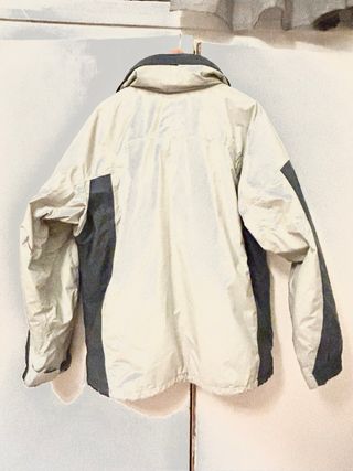 Chaqueta Columbia Beige y Gris