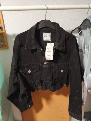 Chaqueta Zara Oversize Negra Talla M