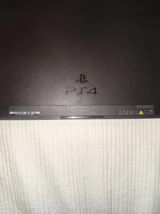 PS4 500GB Negra