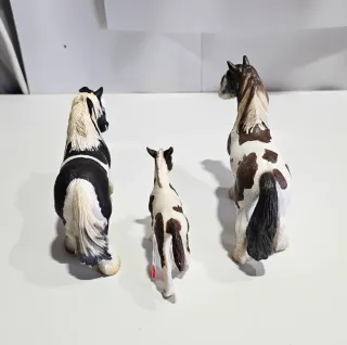 Familia de caballos Tinker Schleich