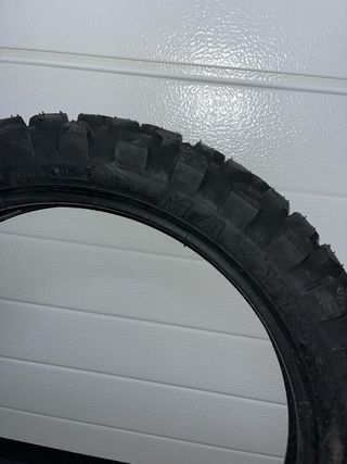 Neumático MAXXIS 120/80 R80 62S