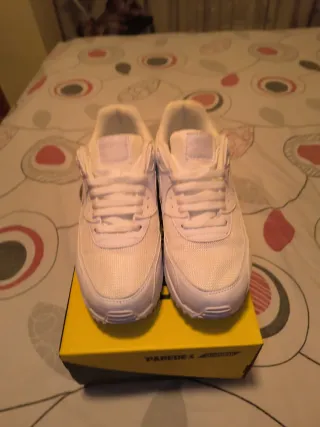 Nike Air Max 90