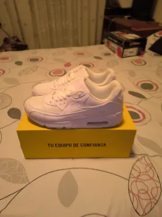 Nike Air Max 90