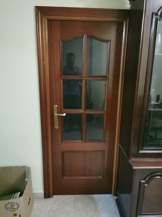 3 Puertas de Madera con Cristal