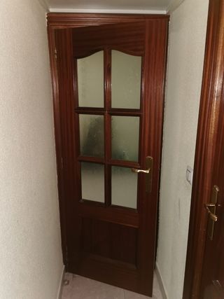 3 Puertas de Madera con Cristal