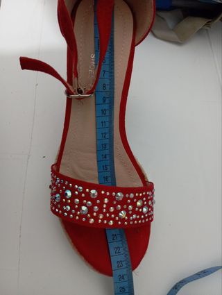 Sandalias Misshe Rojas con Brillantes