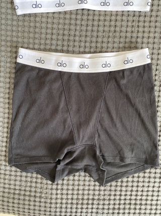 Conjunto Alo Yoga Negro Talla S