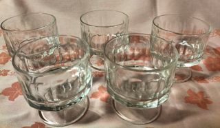 n. 9 COPPETTE DA DESSERT