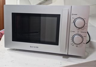 Microondas SAIVOD Gris Semi Nuevo