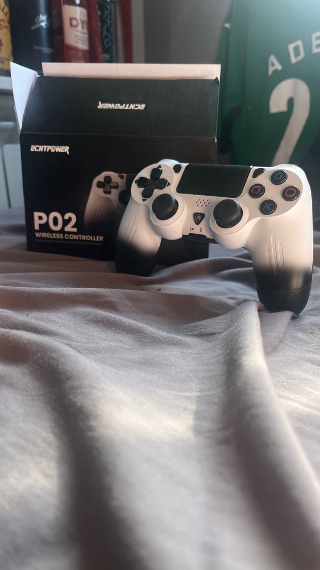 Mando Inalámbrico PS4 ECHTPower P02