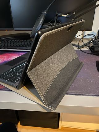 Microsoft Surface Pro 9 8GB/256GB + Accesorios