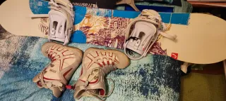 Tabla Snowboard heat + fijaciones + Botas Burton 