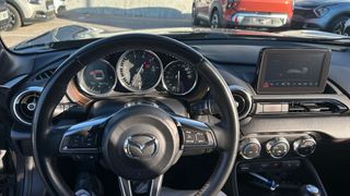 Mazda MX-5 2.0 SKYACTIV-G 135KW ZENITH RF 184 2P