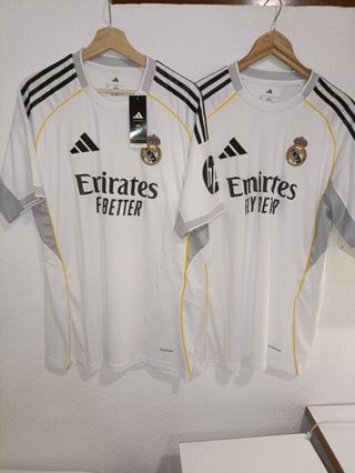 Camisetas Modric 10 y Vini 7 25/26 RM futbol retro