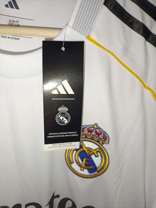 Camisetas Modric 10 y Vini 7 25/26 RM futbol retro