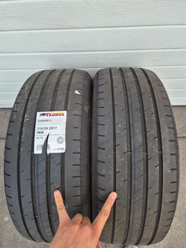 2 NEUMÁTICOS GOODYEAR 215/55 ZR17 98W