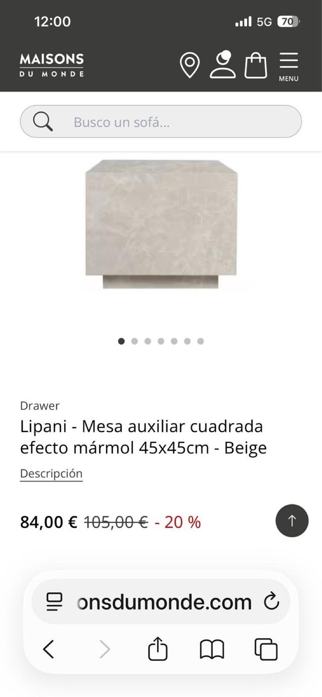 Mesa auxiliar  cuadrada de 45 por 45.