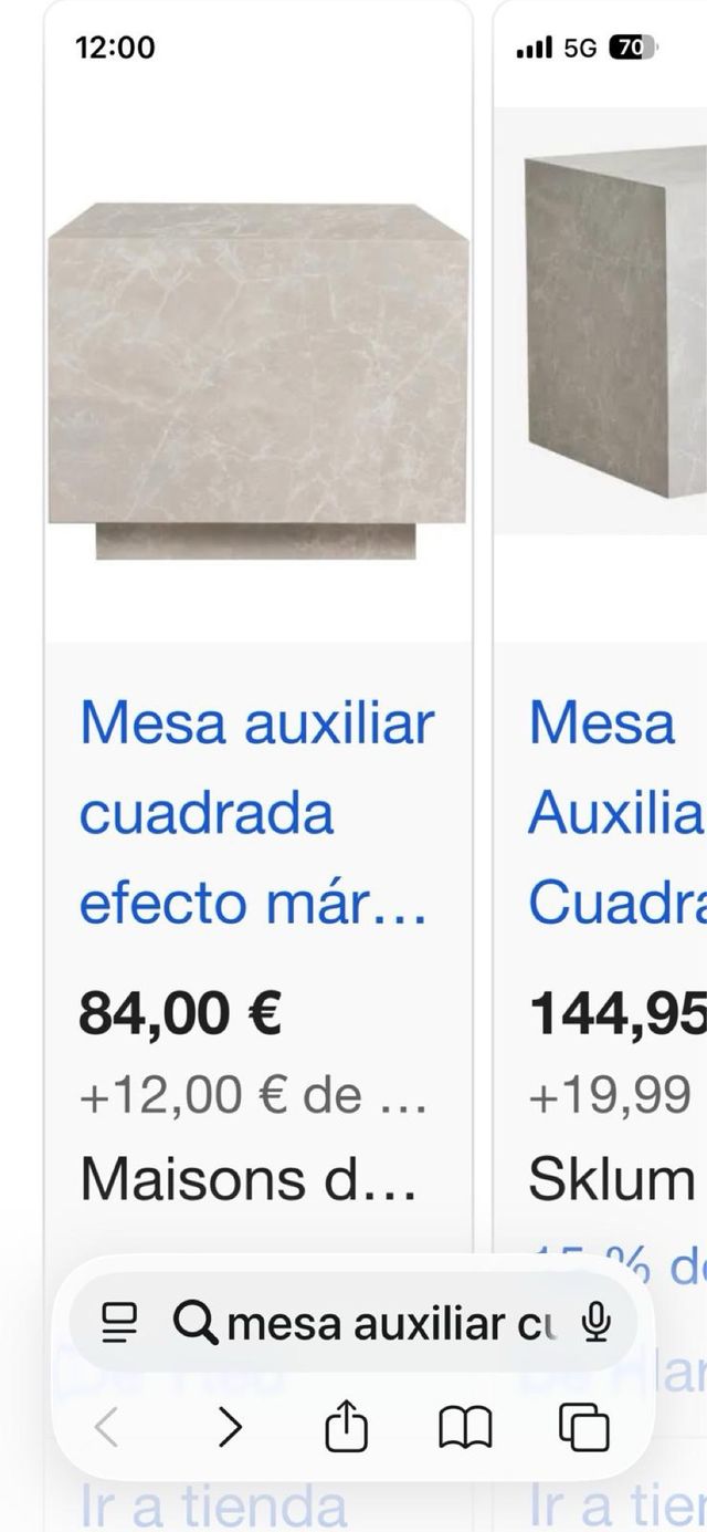 Mesa auxiliar  cuadrada de 45 por 45.