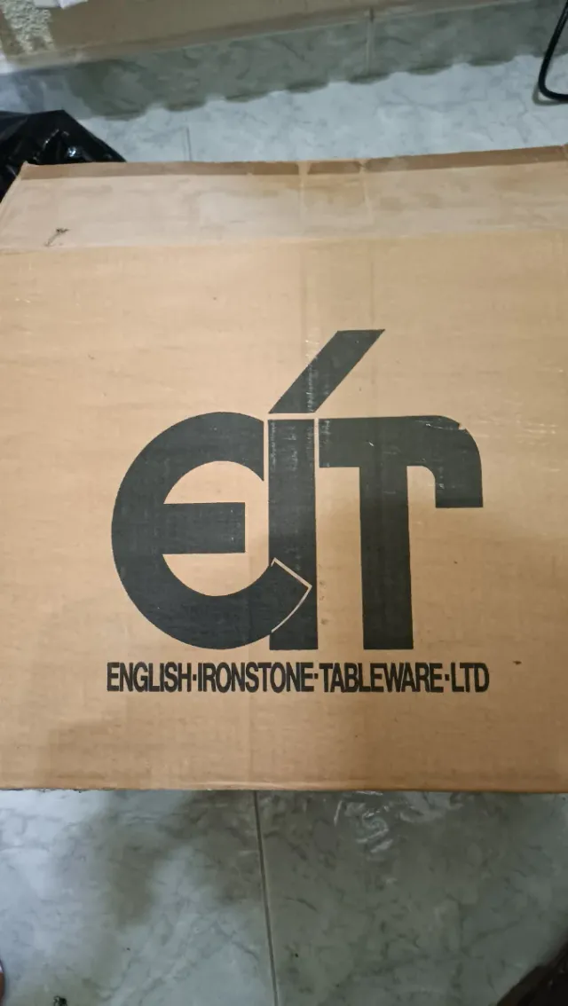 Stoviglie complete in porcellana vintage EÍT® 20 pezzi