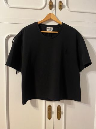 Bimba y Lola Camiseta Negra Manga Corta