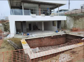 Empresa Constructora, Instaladora.
