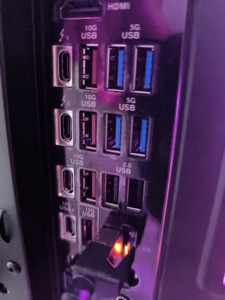 Torre PC Gama Alta RGB Negra