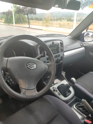 Suzuki Grand Vitara 2004 2.0 TD 4x4 5 Puertas