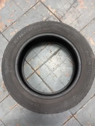 Neumático Kumho 205/55 R16 91V