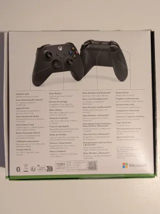 Mando Xbox Series Carbon Black precintado.