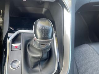 Peugeot 3008 1.2 PureTech 130 Allure