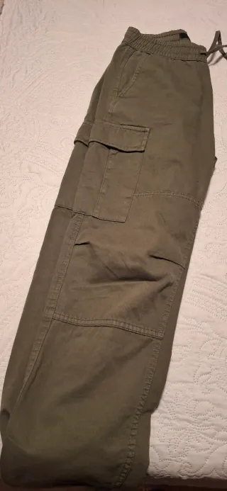 Pantalón cargo chico verde