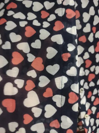 Blusa Stradivarius Corazones Azul y Rosa