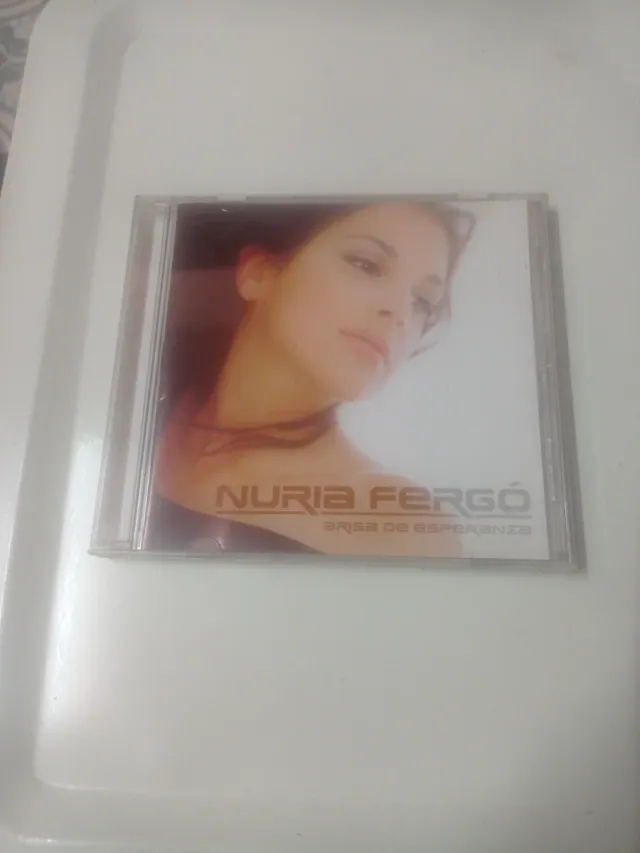 CD Nuria Fergó - Brisa de Esperanza