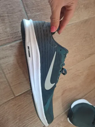 Scarpe Nike Running Nuove Taglia 42