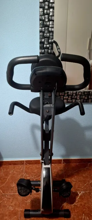 Bicicleta Estática Plegable casi nueva.