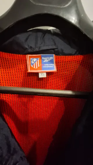 Chubasquero Reebok Atlético de Madrid