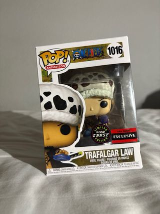 Funko Pop Trafalgar Law 1016 Chase Glow AAA Anime