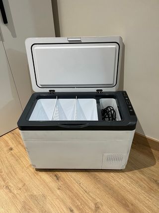 Nevera coche Norauto 28L 12/24V