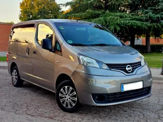Nissan NV200 2012