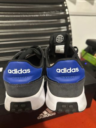 Zapatillas Adidas Negras y Azules