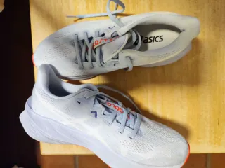 Zapatillas Asics Dynablast 5 sin estrenar