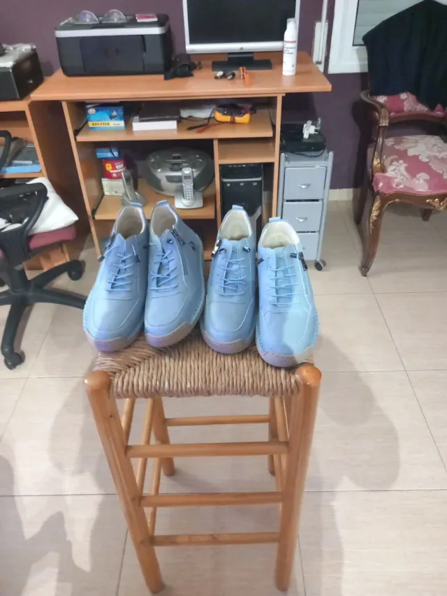 Zapatillas azules para mujer