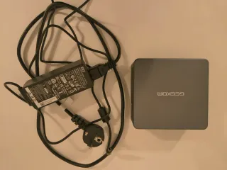 Ordenador de sobremesa minipc Geekom