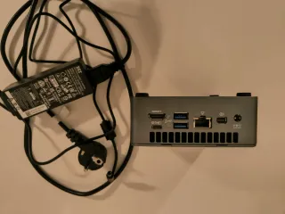 Ordenador de sobremesa minipc Geekom