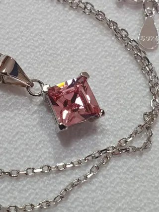 Colgante ORO BLANCO Y SWAROVSKI