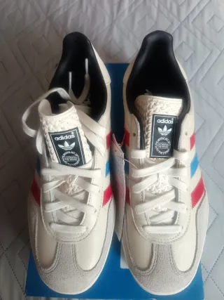 Zapatillas Adidas Gazelle  Talla 40