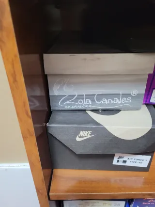 Mueble zapatero de madera